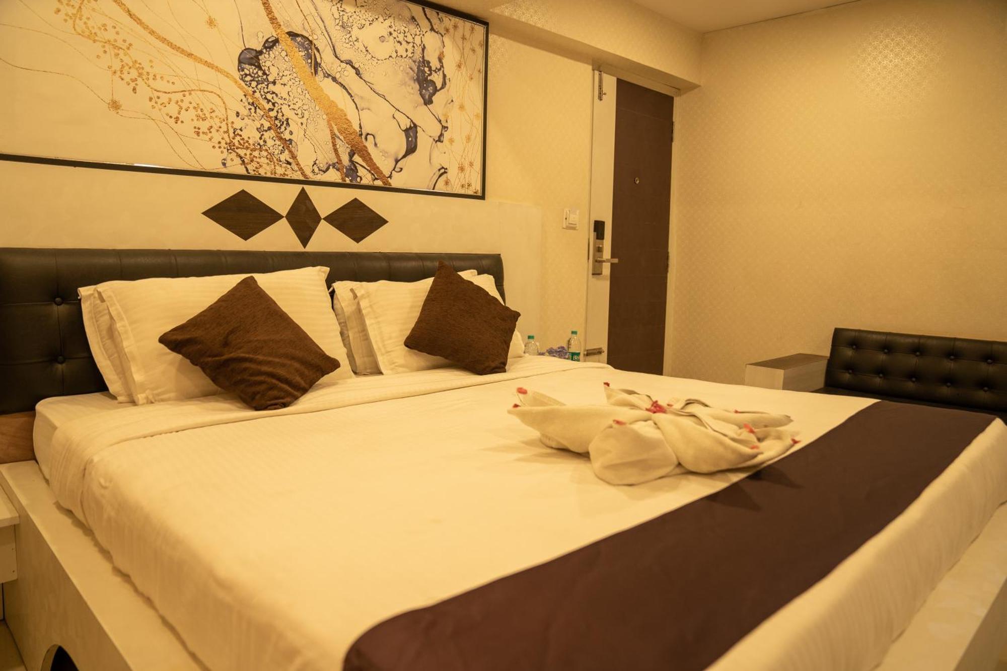 Seasons Suites Jp Nagar Bangalore Room photo