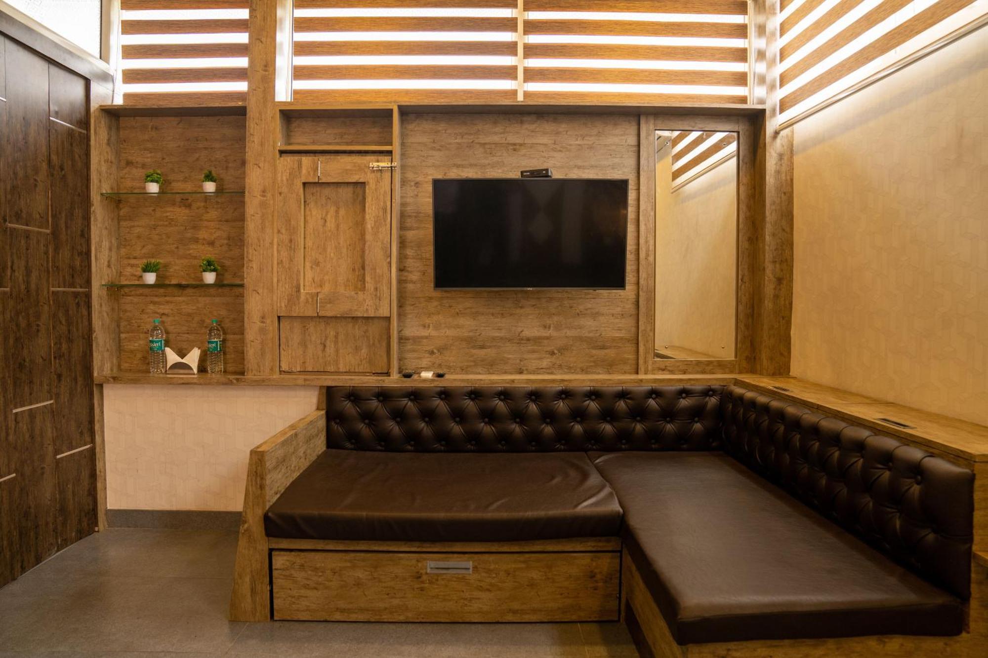 Seasons Suites Jp Nagar Bangalore Room photo