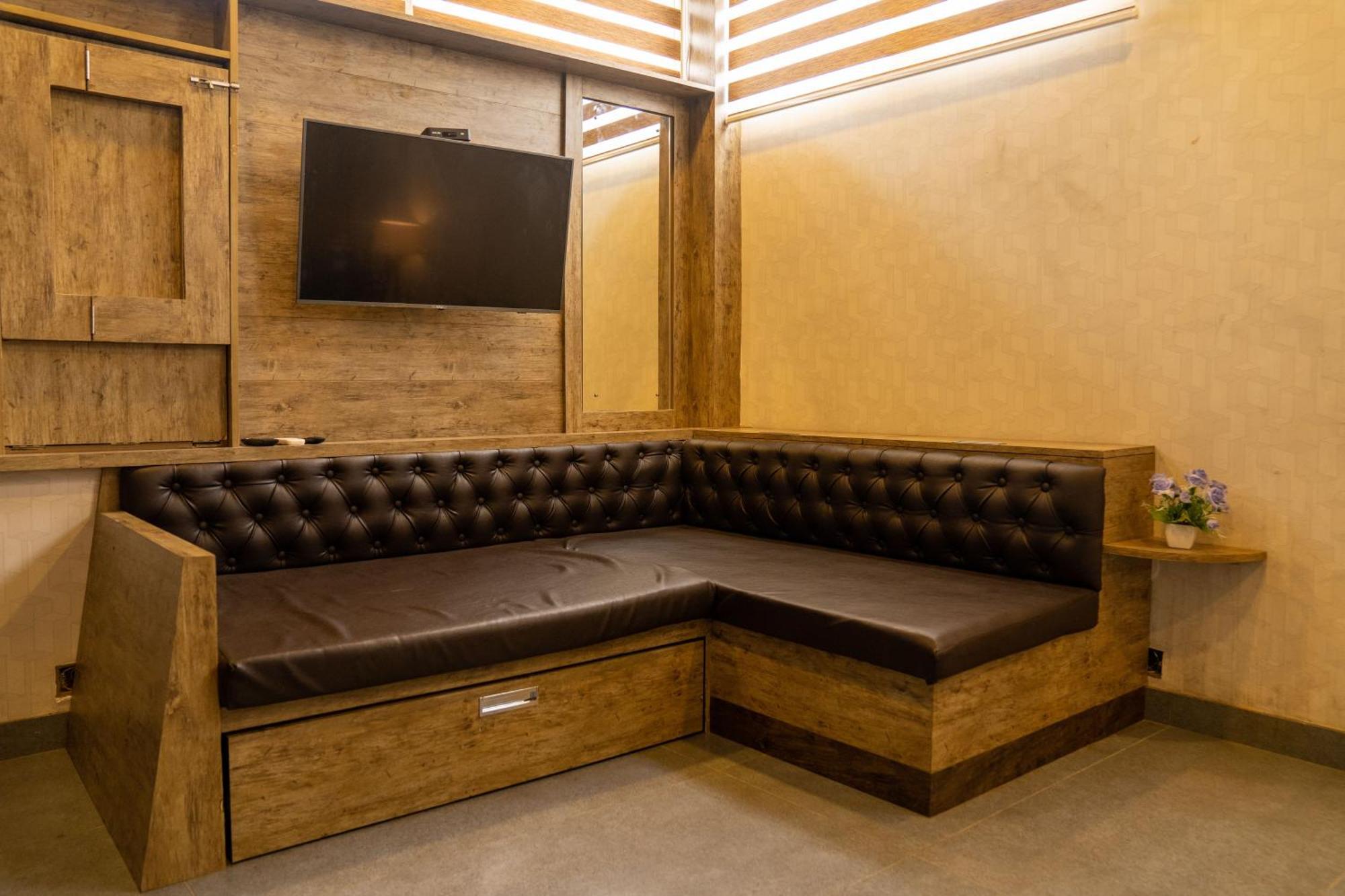 Seasons Suites Jp Nagar Bangalore Room photo